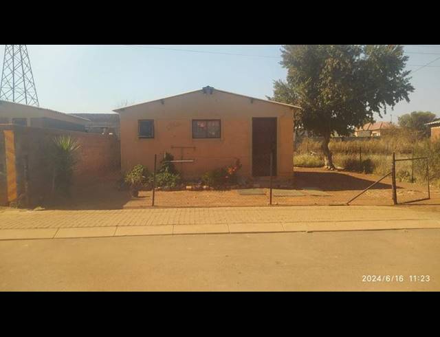 1 BEDROOM HOUSE FOR SALE IN BRAAMFISCHERVILLE